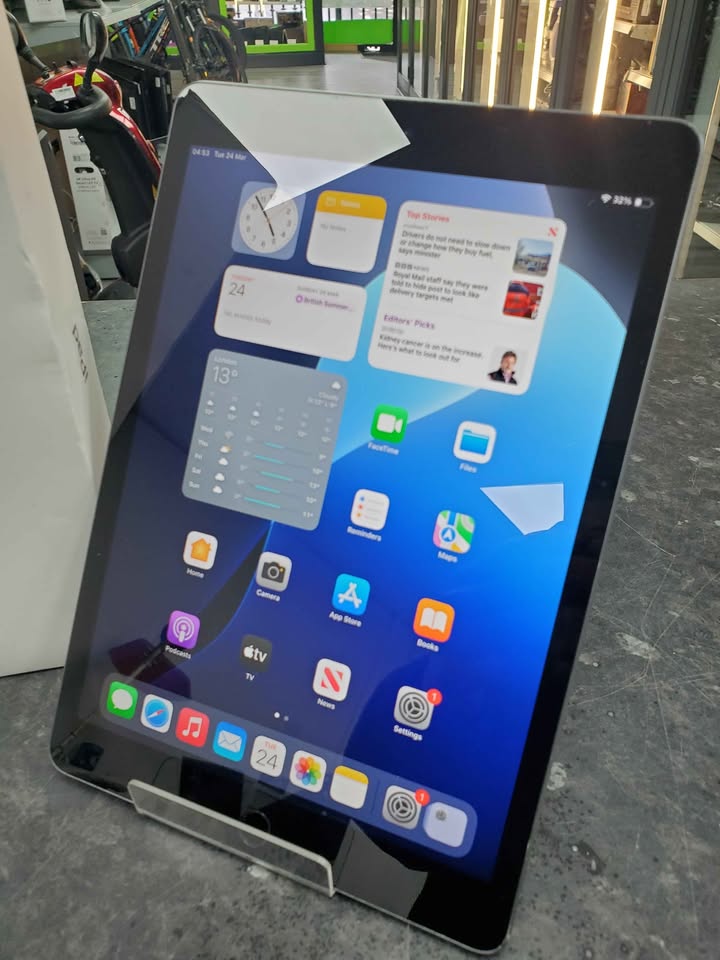 Pre-owned iPad 9th Gen (64GB) WIFI - Boxed- - Own4Less
